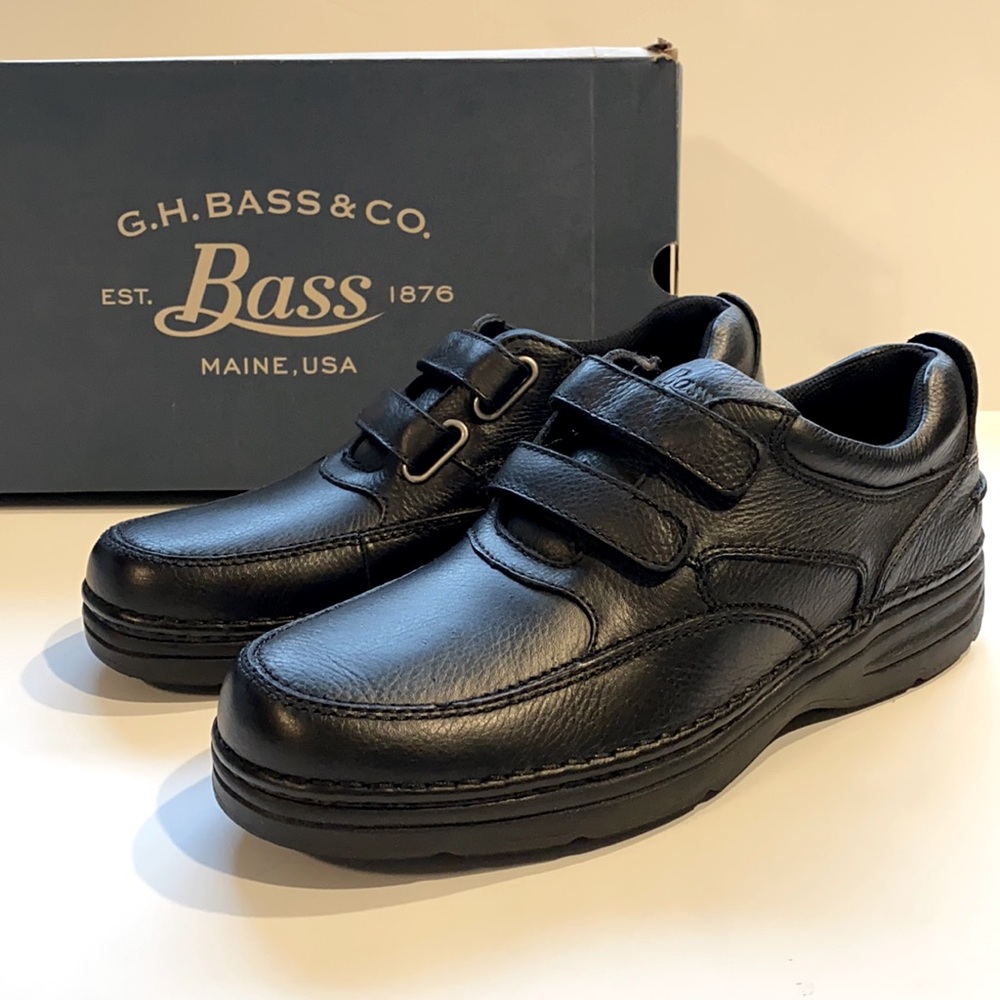 G.H. Bass & Co. SZ 11.5 Black Leather Seymour Men’s Comfort Shoes Strap Closure